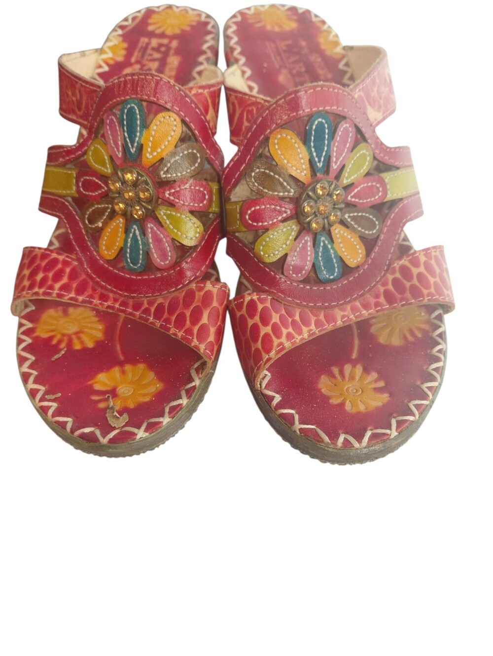 L'ATISTE Red Floral Embroidered Wedge Sandals Size 8 EU 38 - Picture 3 of 11